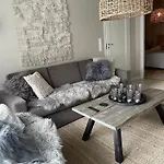 Levistar311 Apartament Levi